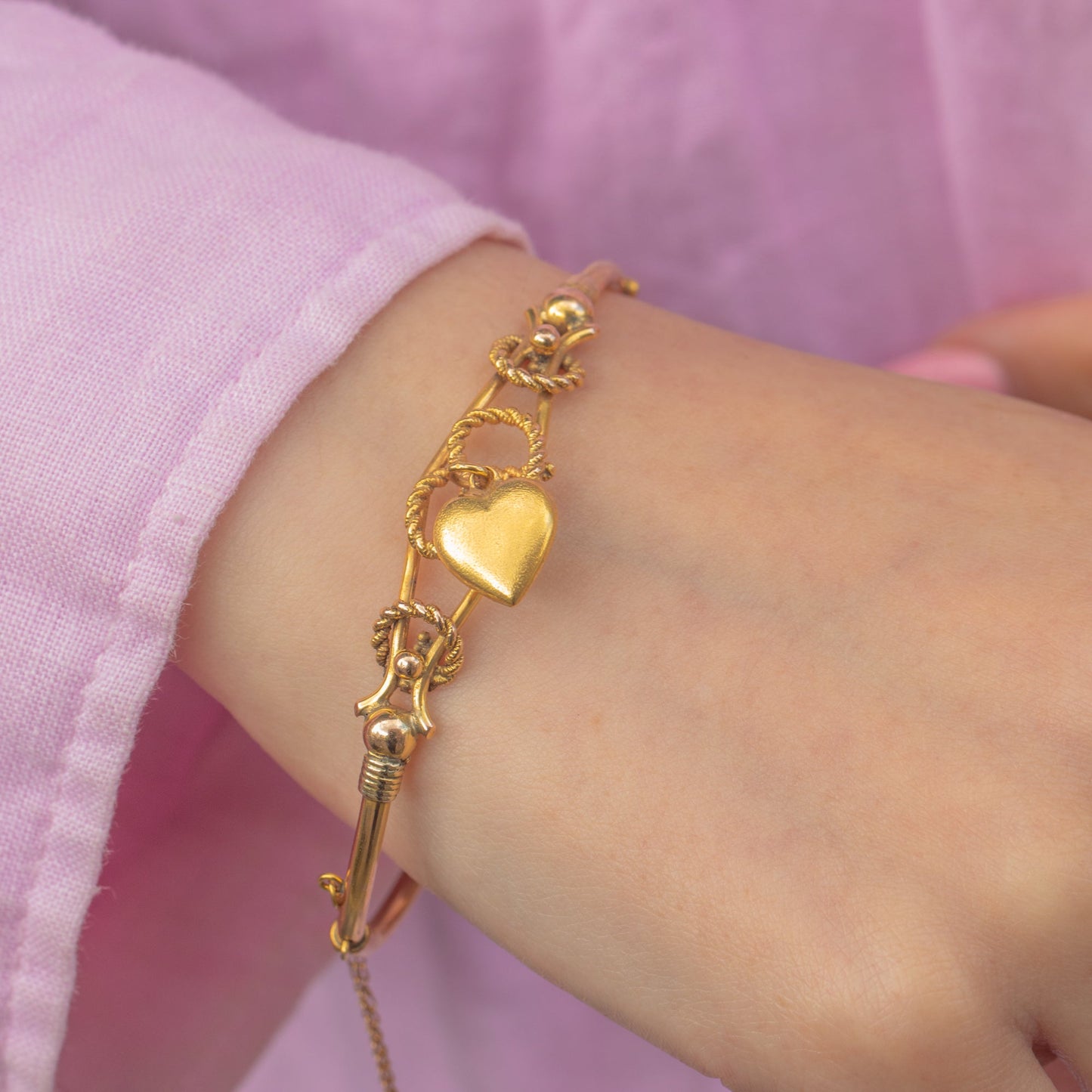 Antique 9ct Gold Bangle with Puffy Heart Charm