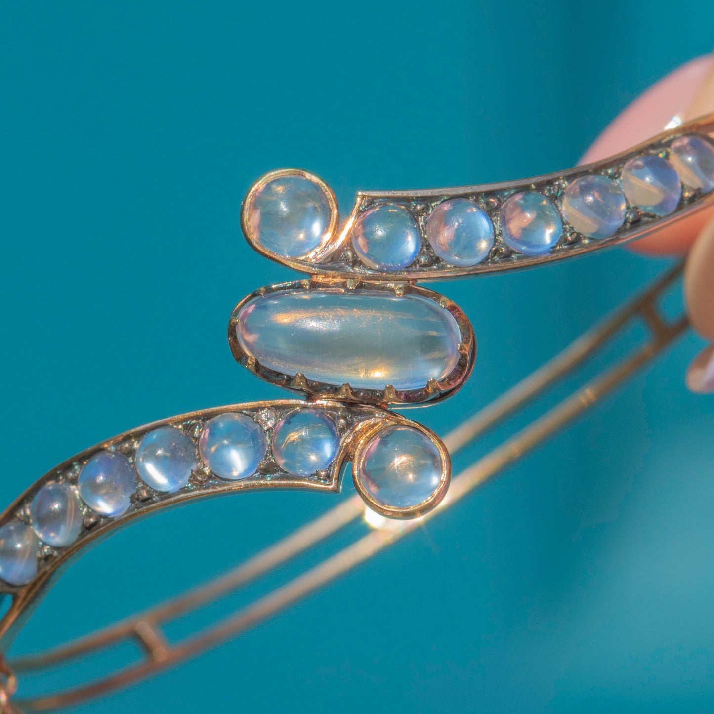 Antique 15ct Gold Ceylon Moonstone Bypass Bangle, 4.50ct